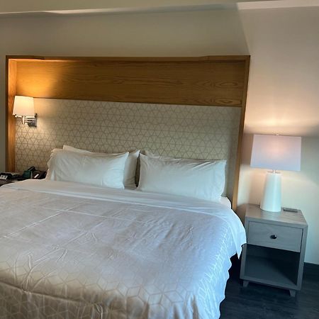 Holiday Inn Uruapan By Ihg Exteriör bild