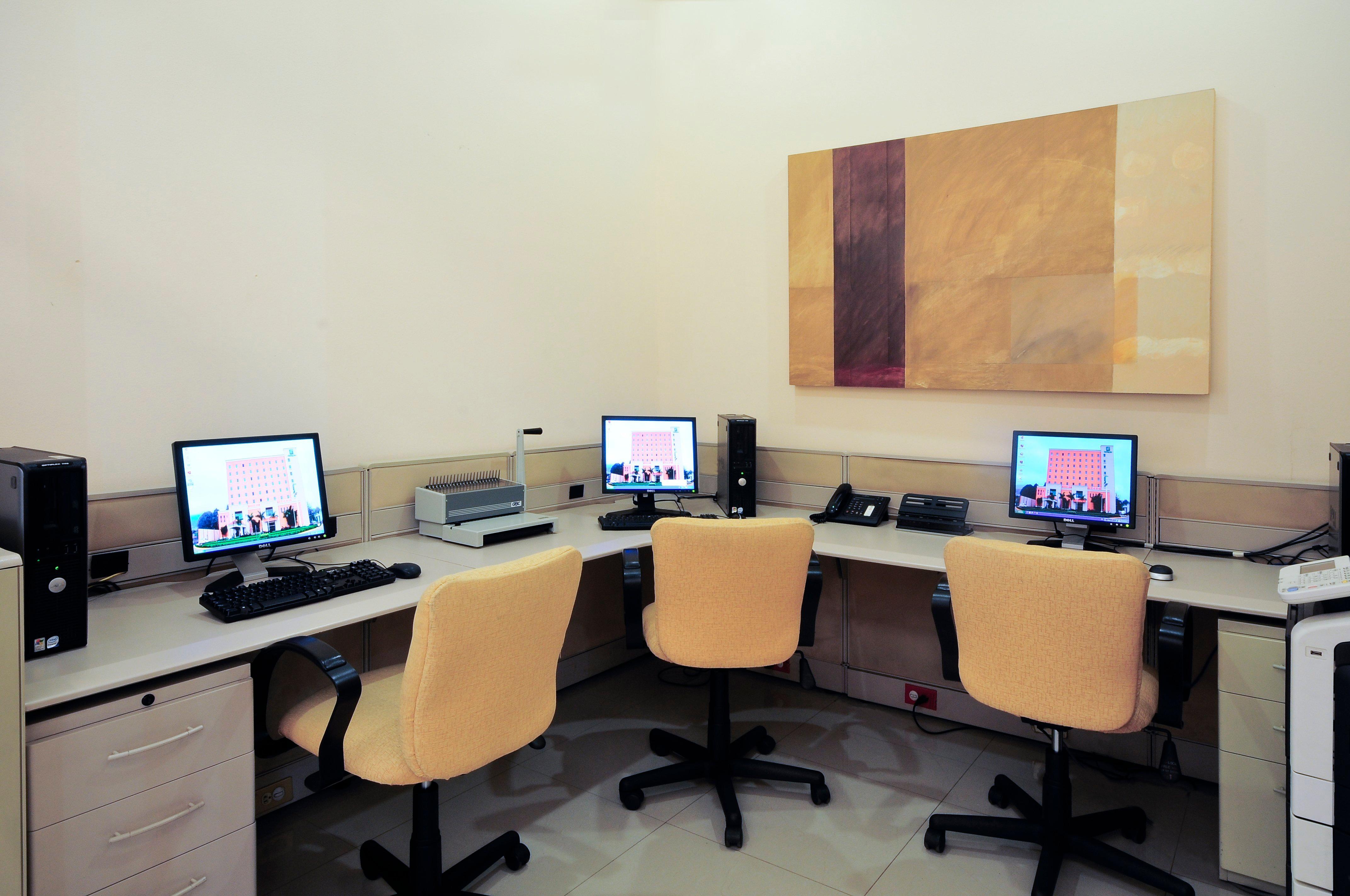 Holiday Inn Uruapan By Ihg Exteriör bild