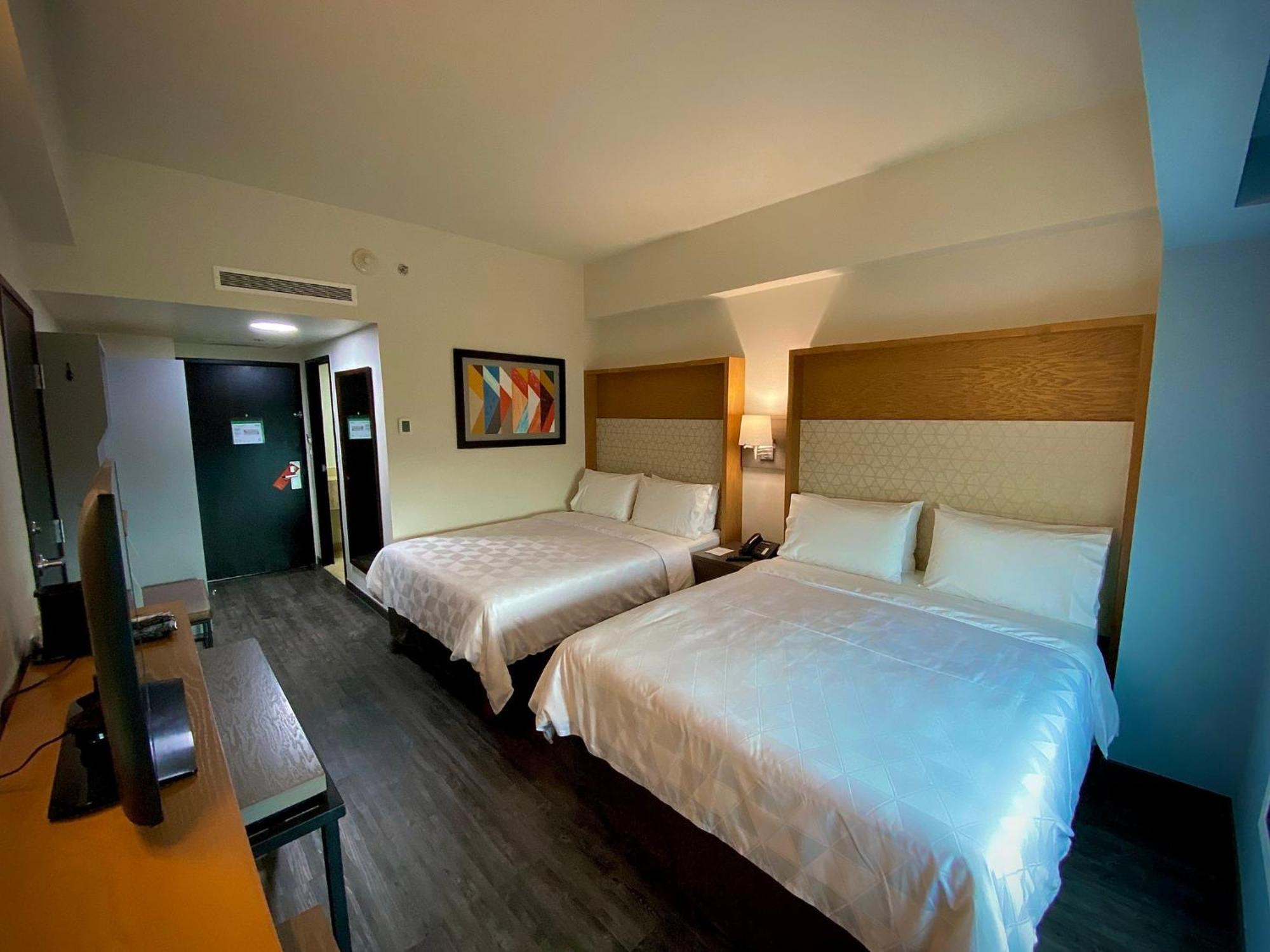 Holiday Inn Uruapan By Ihg Exteriör bild
