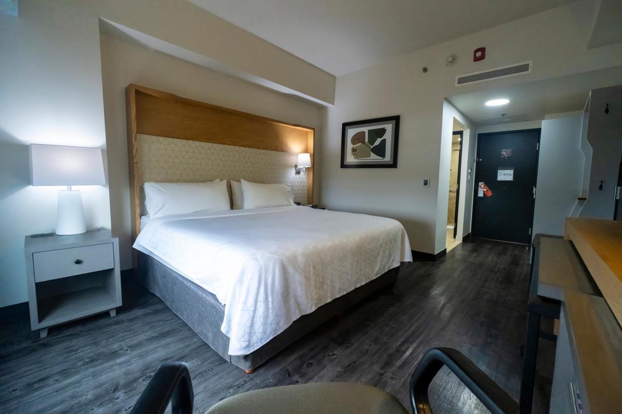 Holiday Inn Uruapan By Ihg Exteriör bild