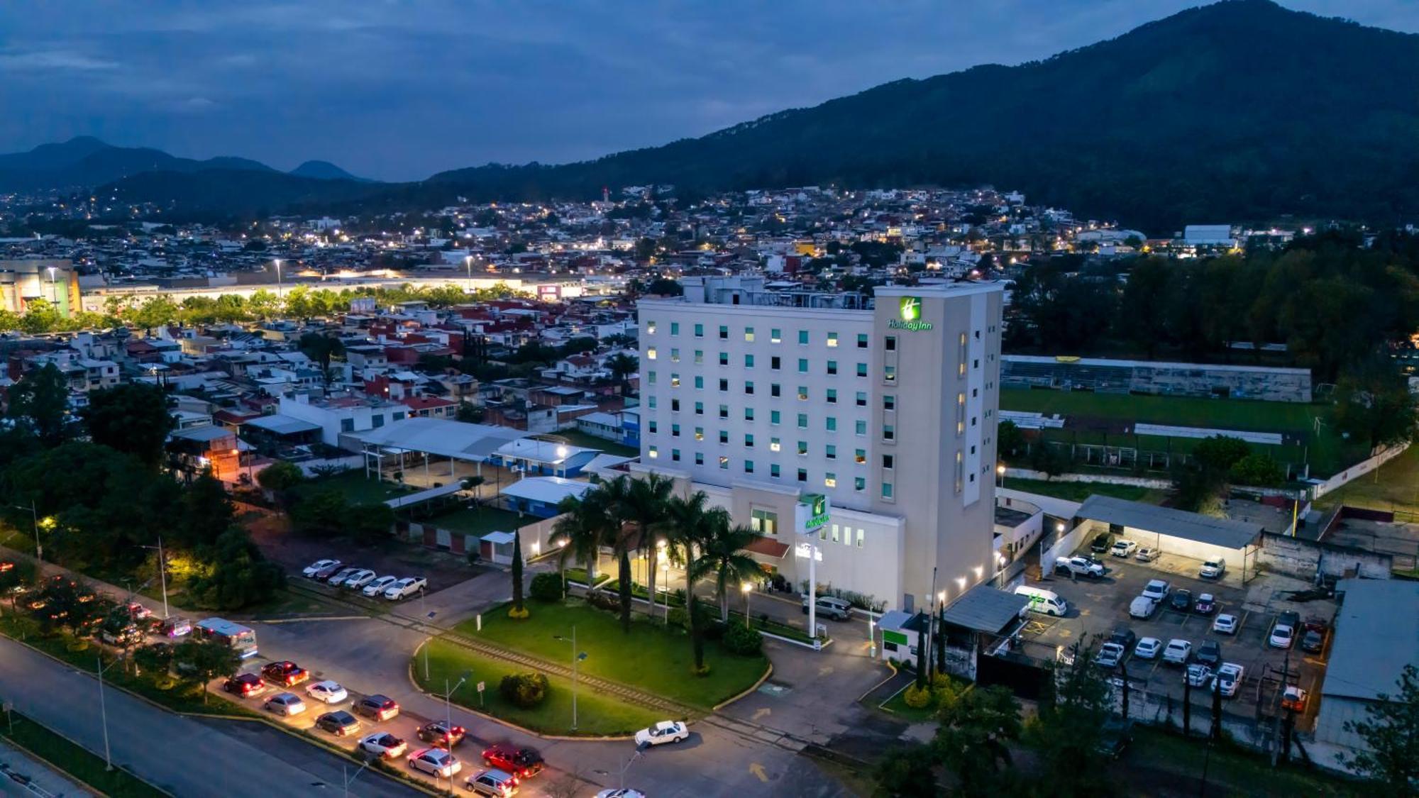 Holiday Inn Uruapan By Ihg Exteriör bild