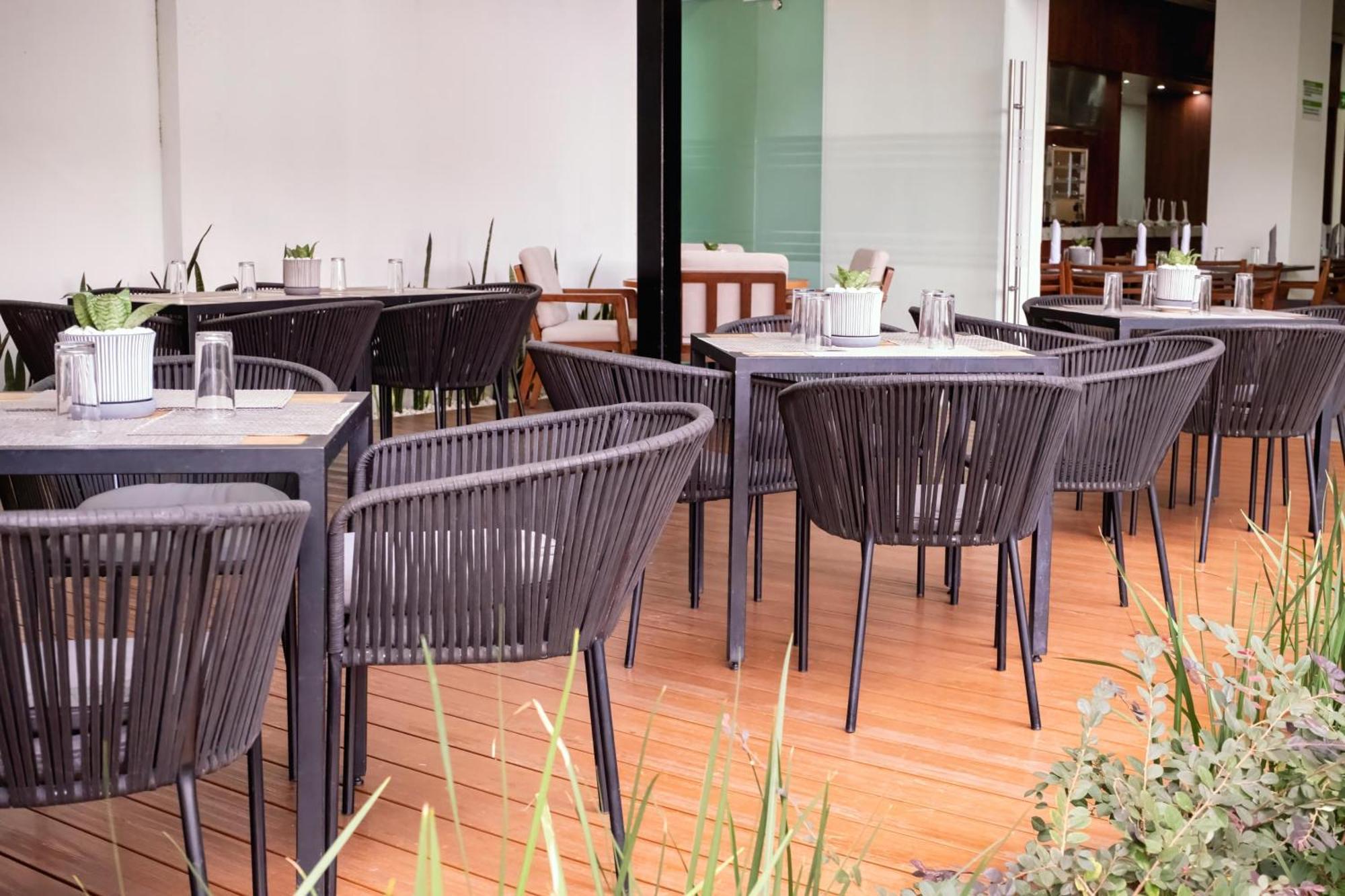 Holiday Inn Uruapan By Ihg Exteriör bild
